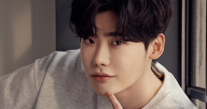 อีจงซอก(Lee Jong Suk) ถูกเสนอให้รับบทนำในละครเรื่อง “Romance is a Bonus Book”