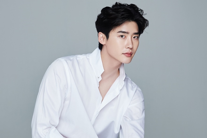 อีจงซอก(Lee Jong Suk) – ดาราเกาหลี