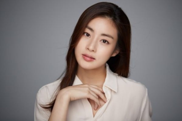 คังโซรา(Kang Sora)