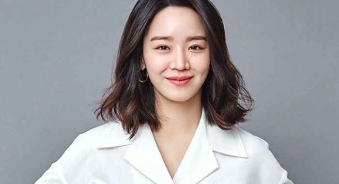 ชินฮเยซอน(Shin Hye Sun) กำลังพูดคุยสำหรับละครที่สร้างจากเว็บตูน “See You In My 19th Life”