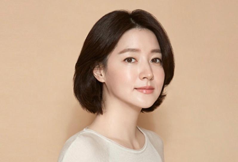 อียองเอ(Lee Young Ae)