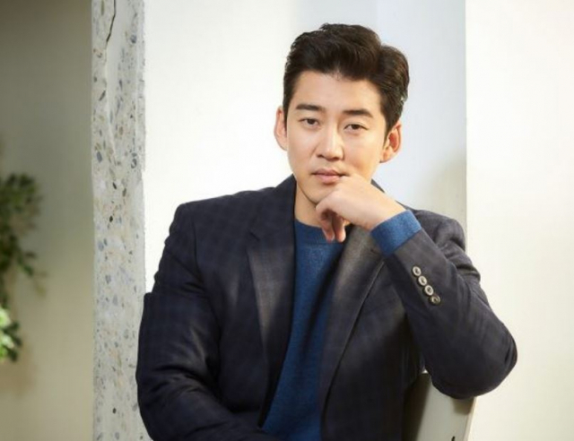 ยุนคเยซัง(Yoon Kye Sang)