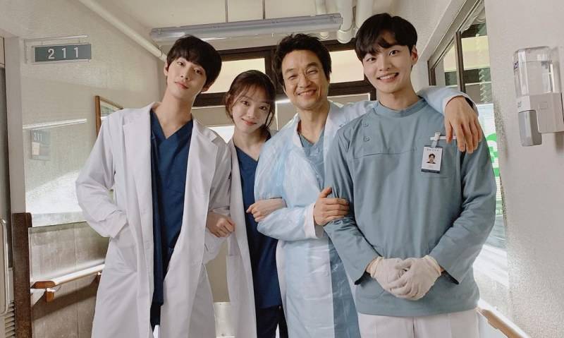 Dr. Romantic 3